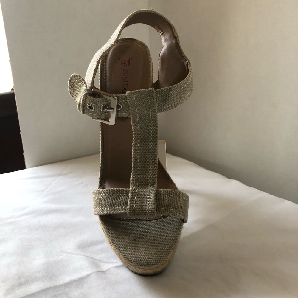 Wedges - Picture 6 of 7